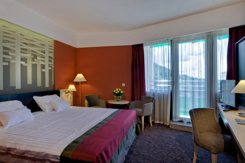 Ensana Bradet Hotel Sovata Quarto foto